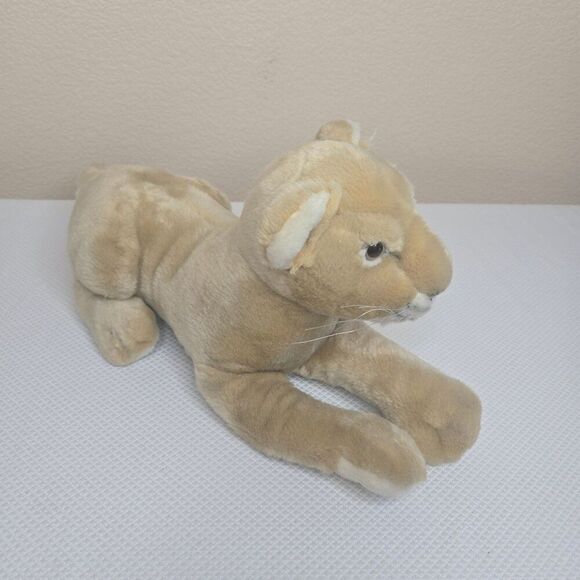 Lion Habitat MGM Grand Plush Lion Habitat Cub Stuffed Animal Beige 19" - Picture 3 of 6